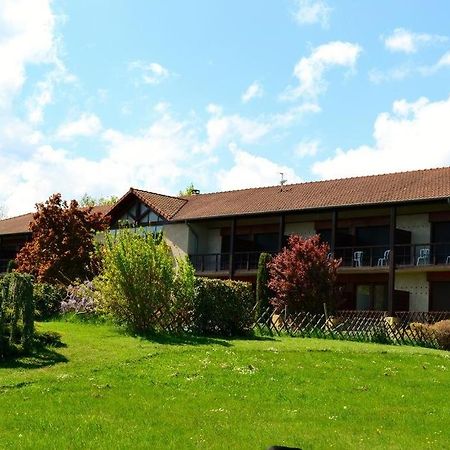Hotel Du Golf Roanne Bagian luar foto