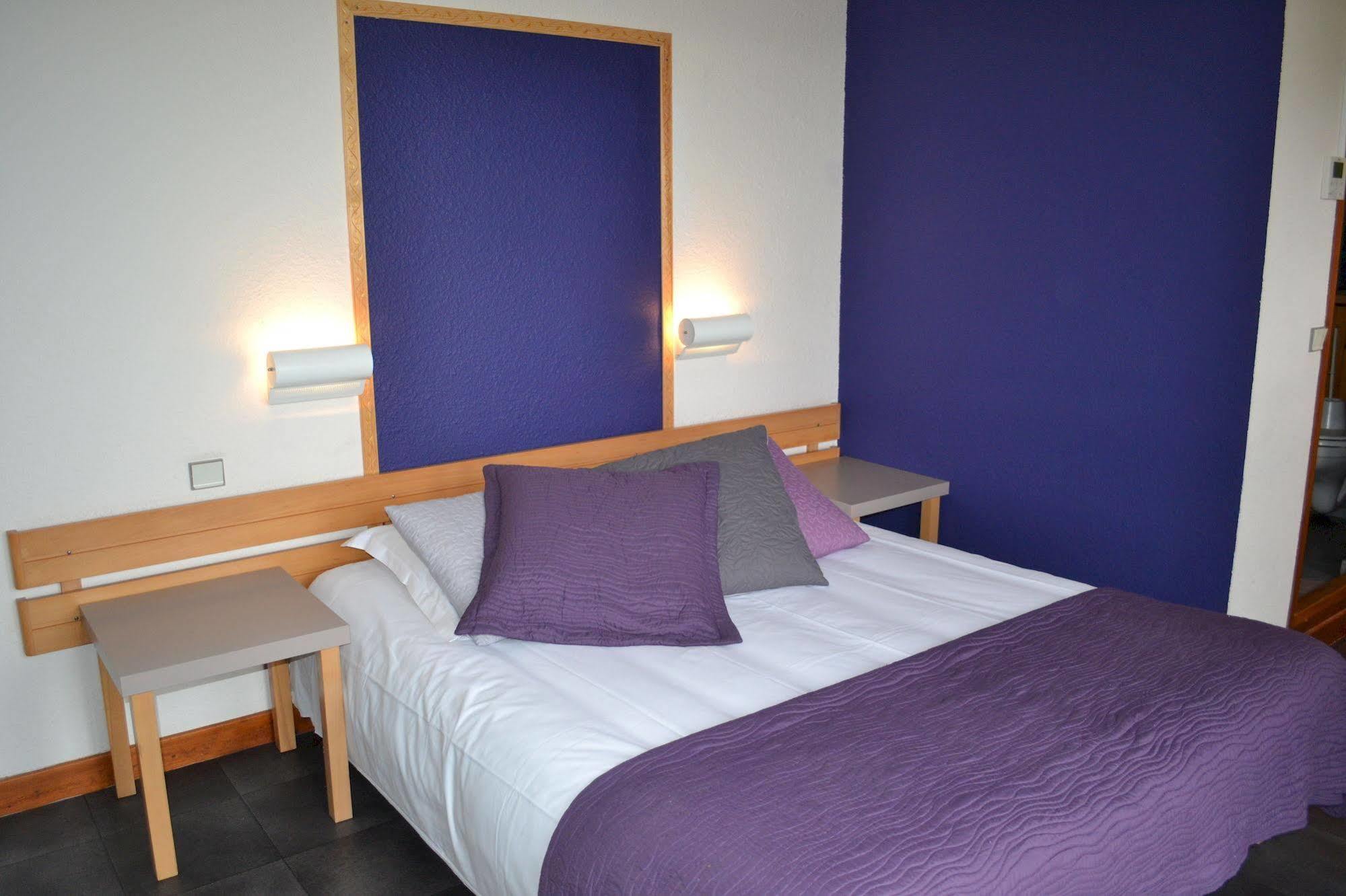 Hotel Du Golf Roanne Bagian luar foto